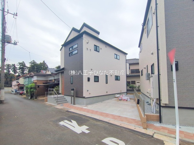 『八王子市新築戸建て』八王子市散田町2-53-8【仲介手数料無料】の外観|～仲介手数料無料☆八王子ひなた不動産～　八王子市散田町　新築戸建て