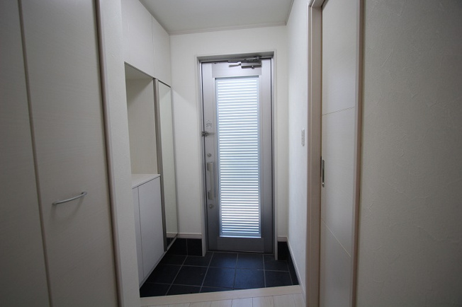 【玄関】 | 和光市中央１丁目　中古一戸建住宅　（朝霞店） | 2025年12月5日撮影