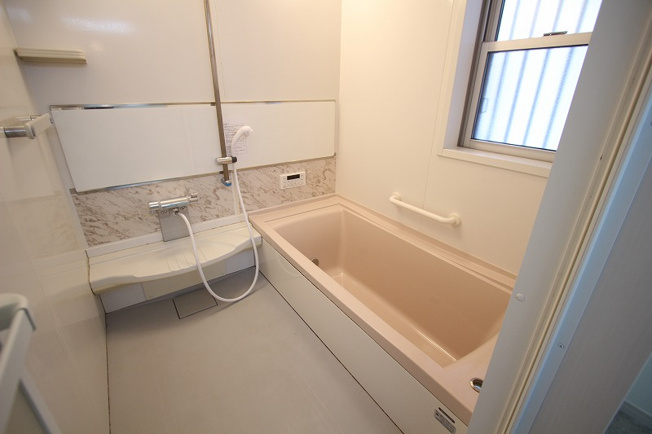 【浴室】 | 和光市中央１丁目　中古一戸建住宅　（朝霞店） | 2025年12月5日撮影