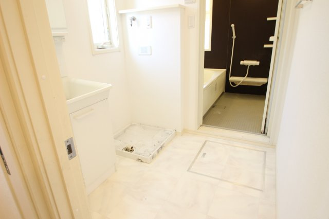 Auberge壱番館の洗面所|別号室参考写真です。