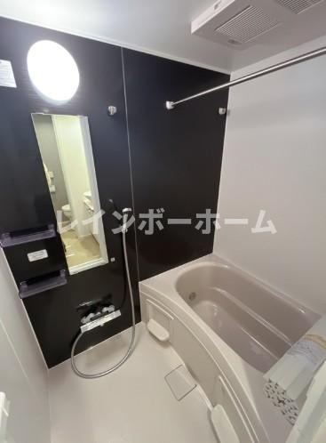 ルシェル葛西の浴室