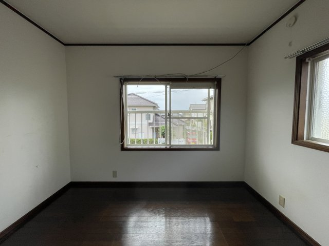 東区みどりが丘三丁目　中古戸建の洋室|2階洋室（西側）
