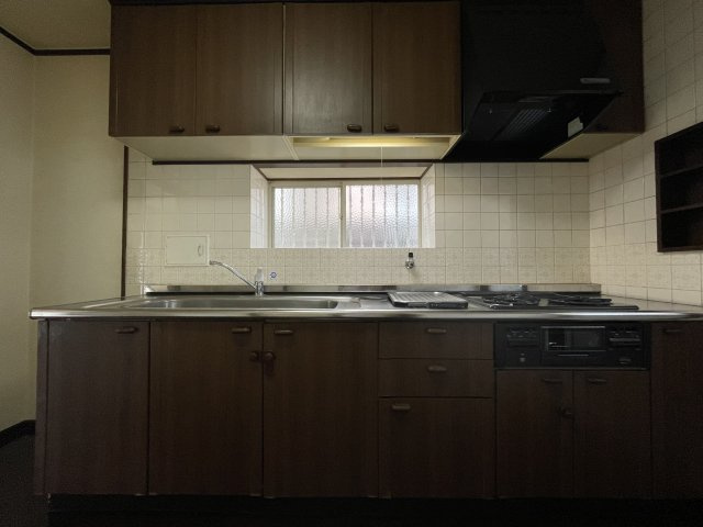 東区みどりが丘三丁目　中古戸建のキッチン