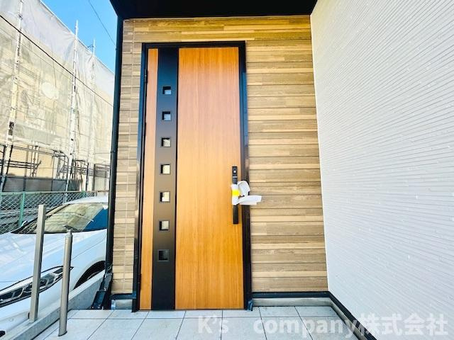 ◎藤沢市鵠沼海岸7丁目　新築戸建　1号棟の玄関|玄関周辺スペース◇