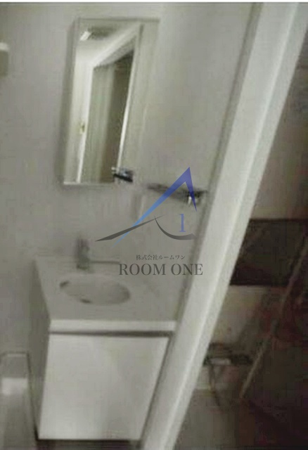 MYTHOS MACHIYAの洗面所|洗面台です。