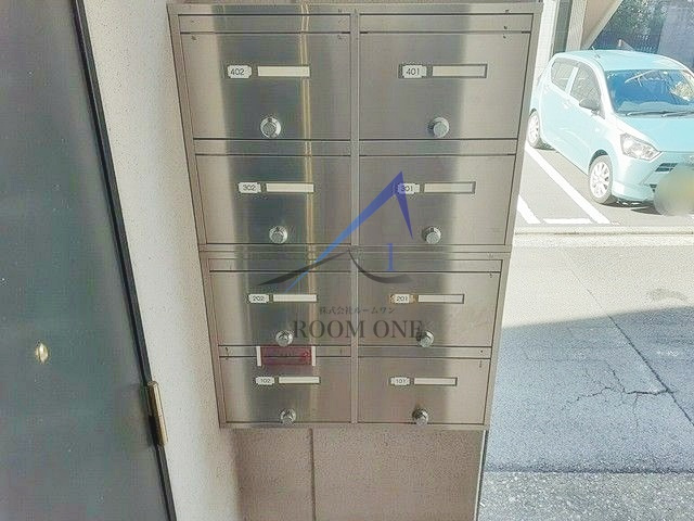 ソレイユ横濱のその他共用部分|集合ポストです。