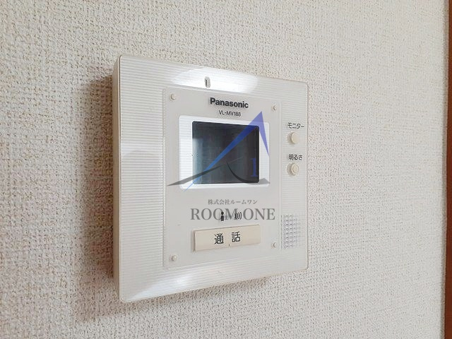 ソレイユ横濱のセキュリティ|モニター付きインターホンです。
