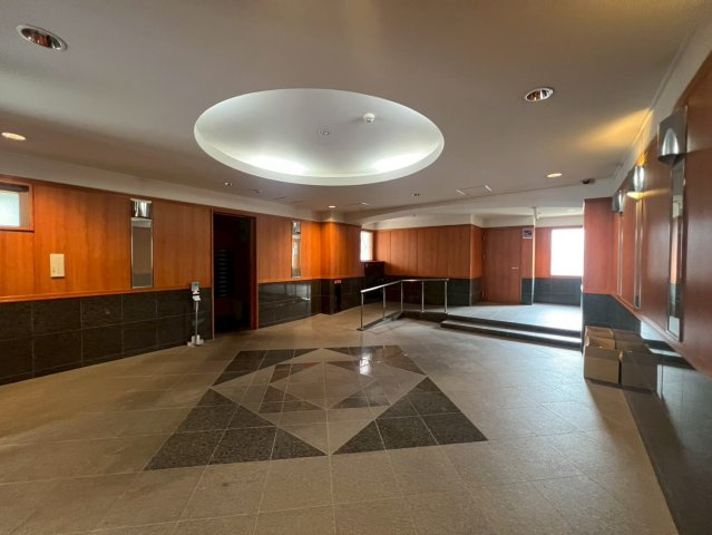 エステムコート三宮EASTⅡリベルテのエントランス