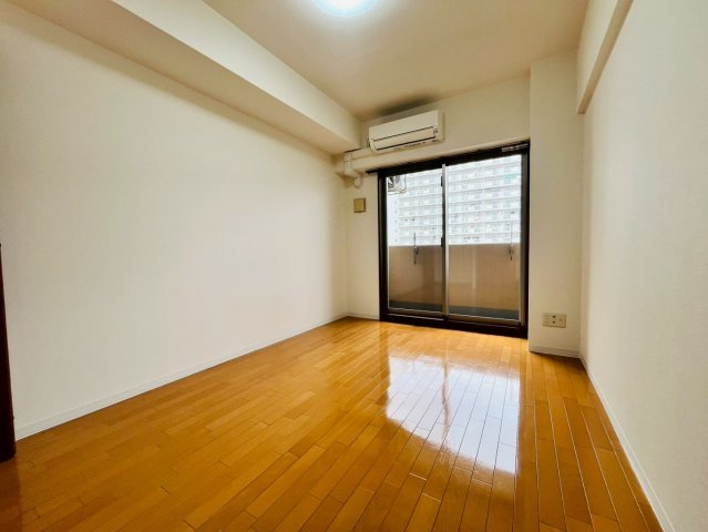 エステムコート三宮EASTⅡリベルテの寝室