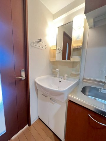 エステムコート三宮EASTⅡリベルテの洗面所