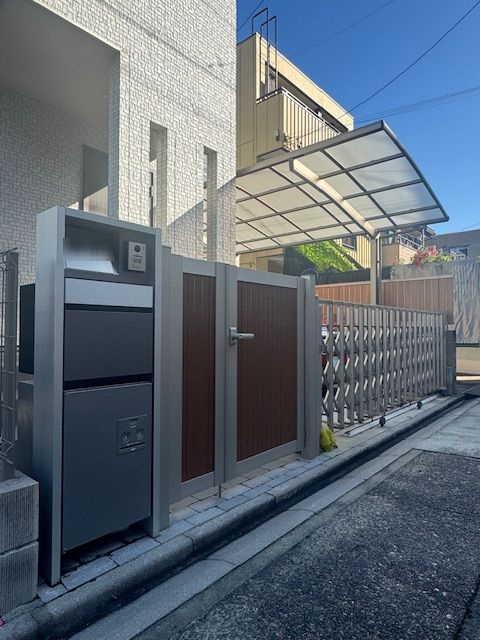 中川区柳川町戸建の設備|門扉