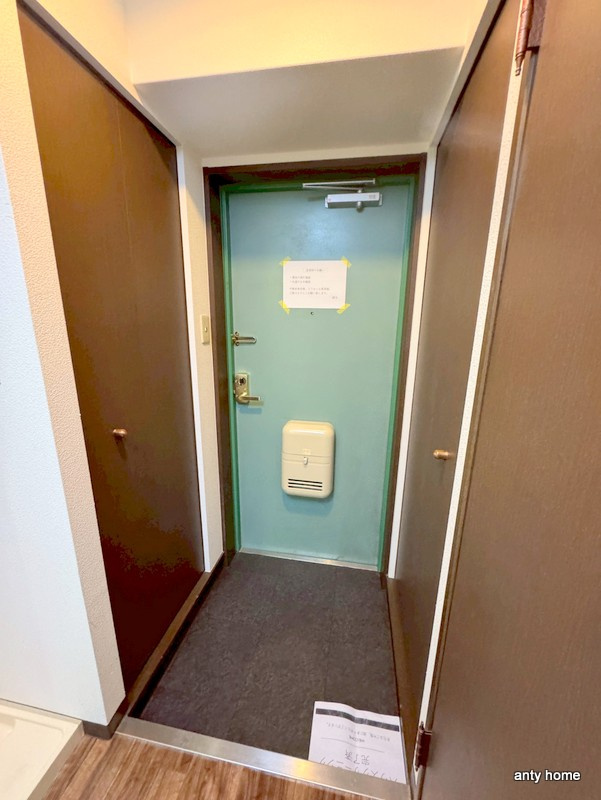 フェスタ天神橋　仲介手数料無料の玄関