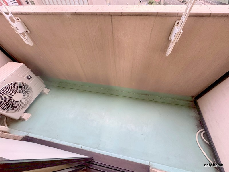 フェスタ天神橋　仲介手数料無料のバルコニー