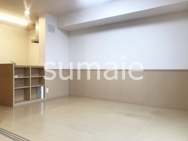 Will Squareの居間・リビング|人気のカウンターキッチンのLDKです。