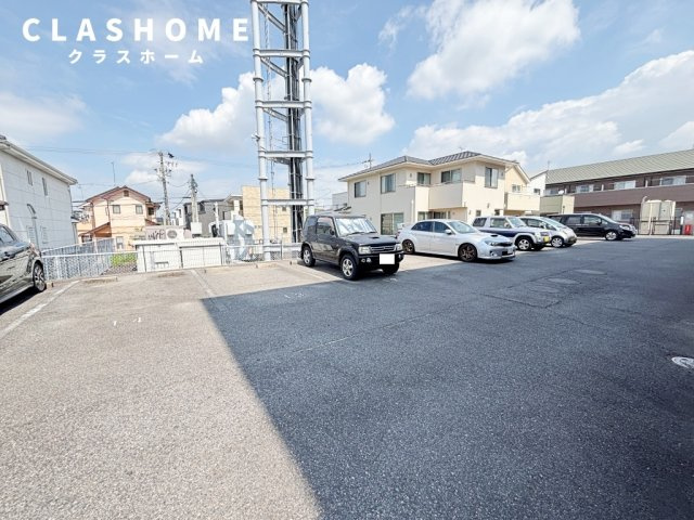 アンプルール フェール TSUGE　　　刈谷市の賃貸ならクラスホーム刈谷店の駐車場