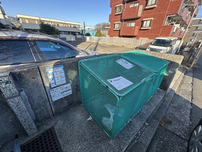 【その他共用部分】 | メルシーハイムⅡ | 敷地内ごみ置き場でごみ出しもらくらく～♪忙しい社会人さんや主婦さんにもうってつけ！