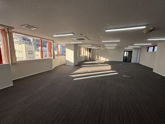 リードシー東上野ビルの内装