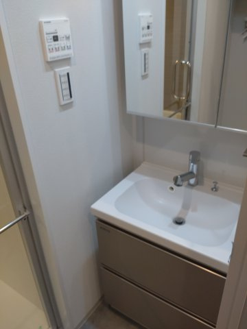 SYFORME ITABASHI Ⅲの洗面所|※同タイプ参考写真です（ash）