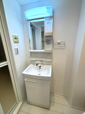 CIEL北赤羽の独立洗面台