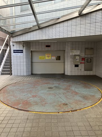 ヒルサイドレジデンスの駐車場