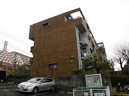 鈴が峰第2住宅5号棟の外観