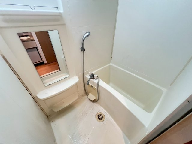 エステムコート三宮駅前ラ・ドゥーの浴室