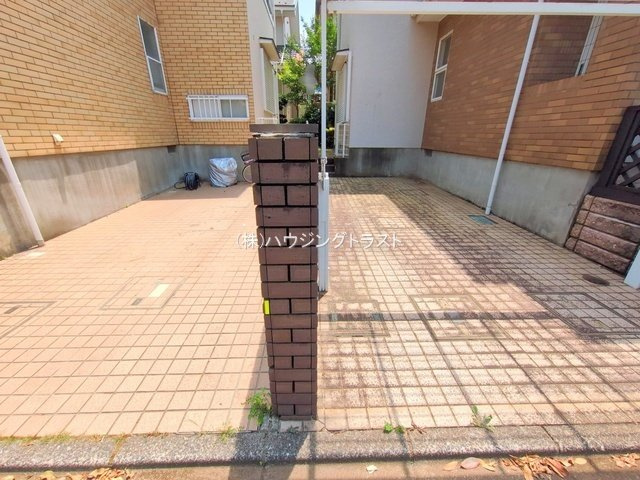 仲介手数料無料　所沢市中富南4丁目・リフォーム済中古戸建の庭