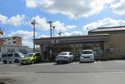 【周辺】 | グレイスフルレジデンスＢ | セブンイレブン日産前店まで490m