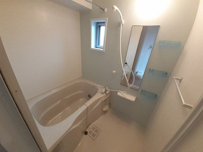 【浴室】 | サンライト | ゆったり過ごせるお風呂です