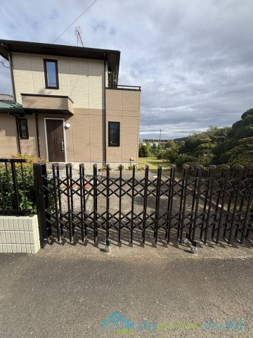 秦野市渋沢　中古戸建の駐車場