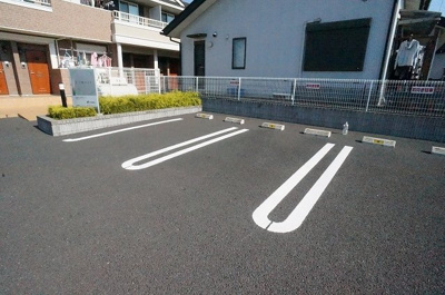 【駐車場】 | 上三川ハイツ | 駐車スペースもあります