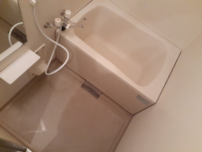 【浴室】 | シャルマンハイツＢ | きれいなお風呂です