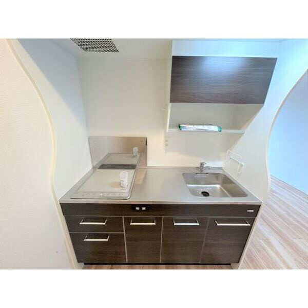 セレニテ西中島アリア弐番館のキッチン