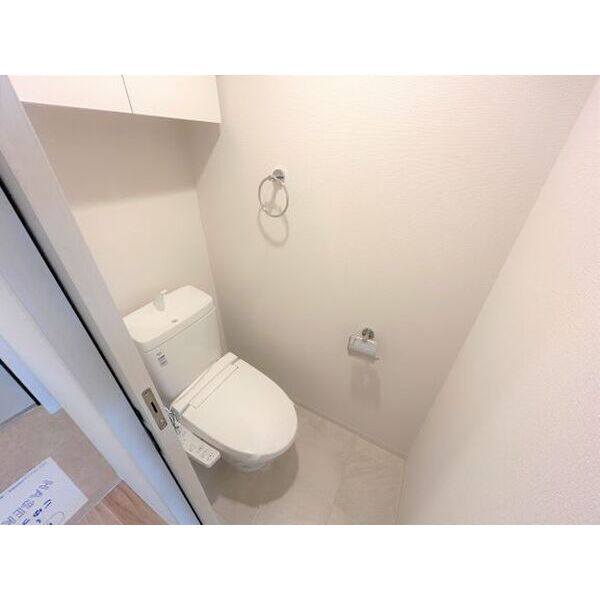 セレニテ西中島アリア弐番館のトイレ