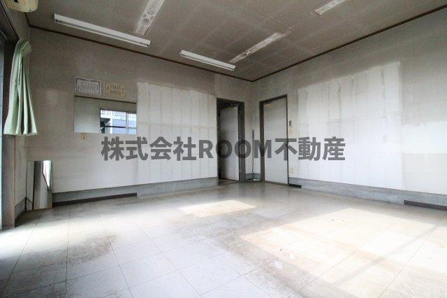 井上郡元倉庫の内装|おしゃれな内装です