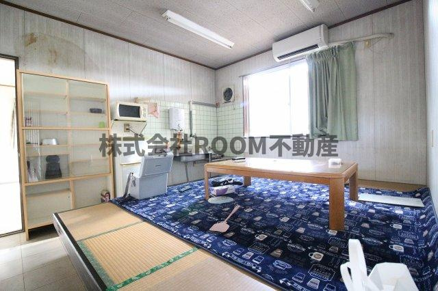 井上郡元倉庫の内装|きれいな内装です