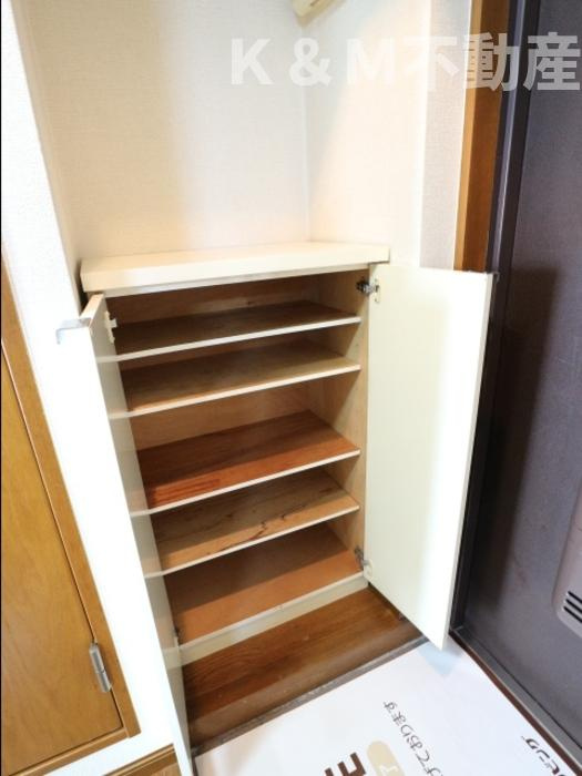 YRレジデンスの玄関|ゆったりとした玄関です