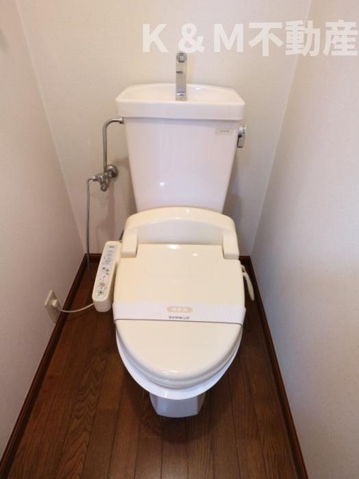 YRレジデンスのトイレ|落ち着いたトイレです