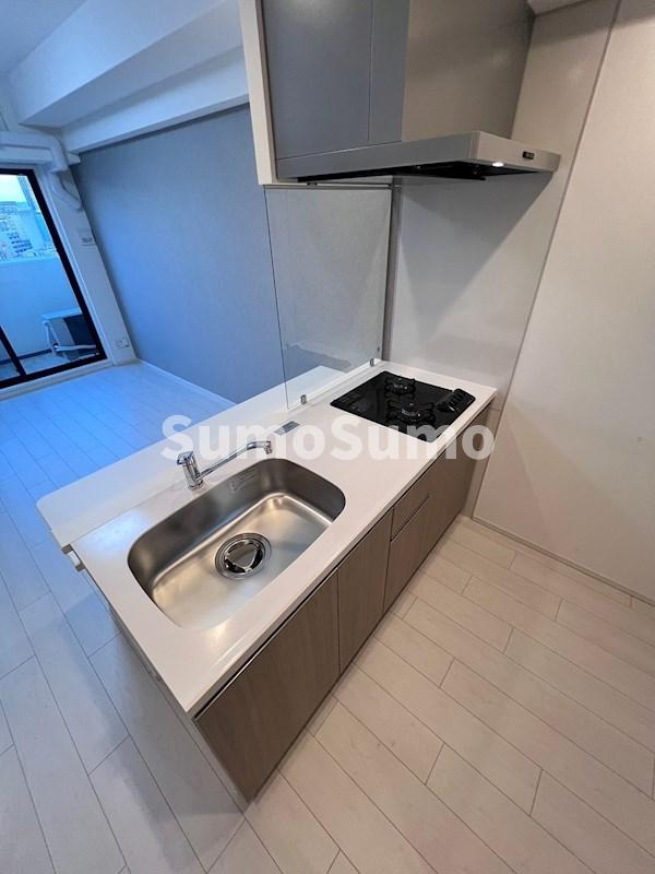 スプランディッド難波キャトルのキッチン