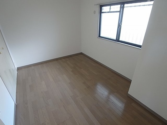 サンライズ明和の洋室|洋室6帖のお部屋です