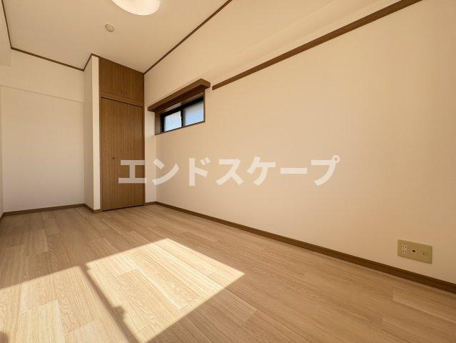 T-one MIYAHARA East Aの居間・リビング|高崎、前橋、伊勢崎エリアのお部屋探しはエンドスケープまで！お客様の理想お聞かせ下さい♪
