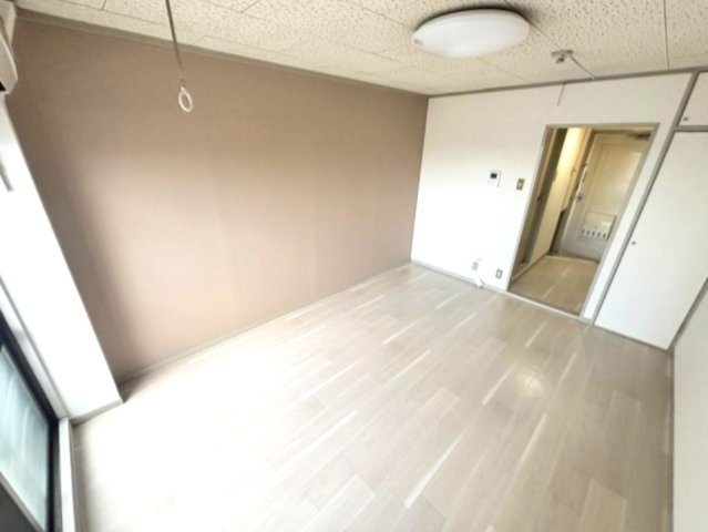 シティング六甲第一マンションの居間・リビング