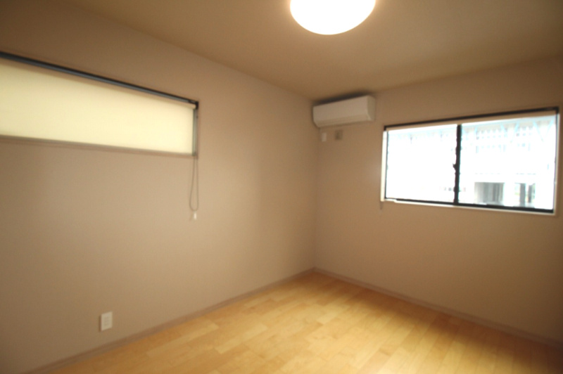 香美市土佐山田町旭町　中古戸建　【未入居物件】　モデルハウスの寝室|2Ｆ　南東の部屋　6.0帖