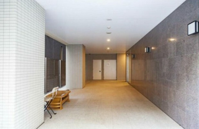 【エントランス】 | ドミール青柳