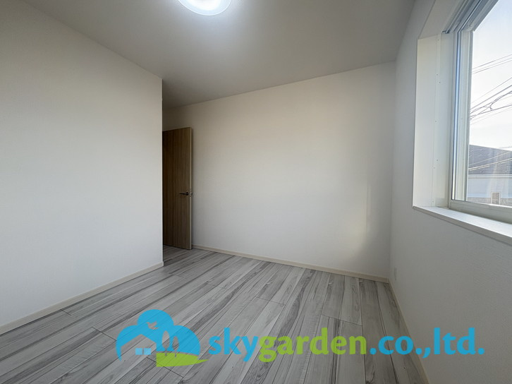 藤沢市鵠沼海岸7丁目　新築戸建　全3棟2号棟の子供部屋|お子さんのためのお部屋にいかがでしょうか