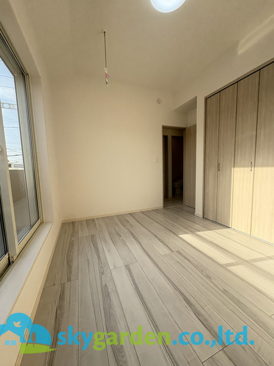 藤沢市鵠沼海岸7丁目　新築戸建　全3棟2号棟の寝室|寝室にいかがでしょうか