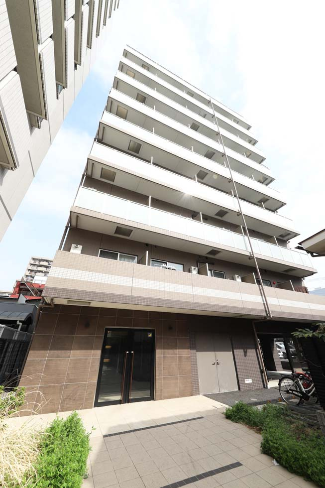 ラフィスタ川口の外観