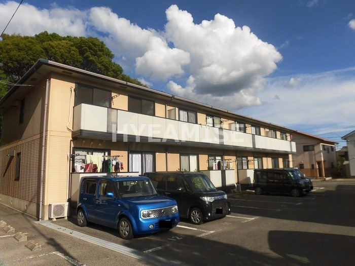 ロイヤルガーデン永田A棟