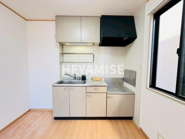 コンフォートたらみA棟のキッチン