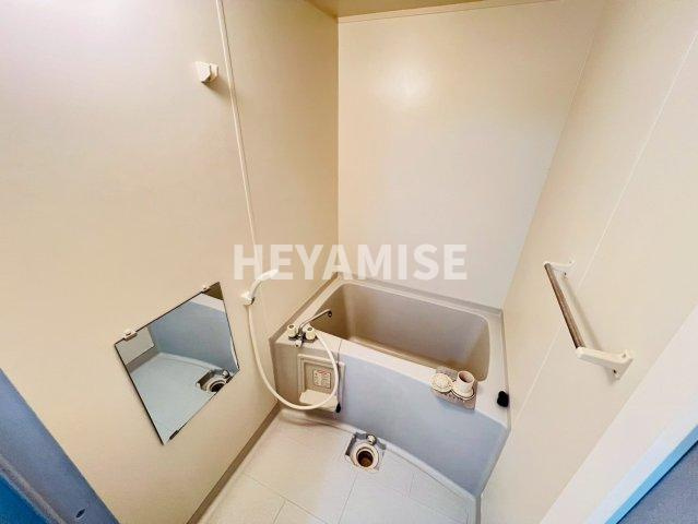 コンフォートたらみA棟の浴室